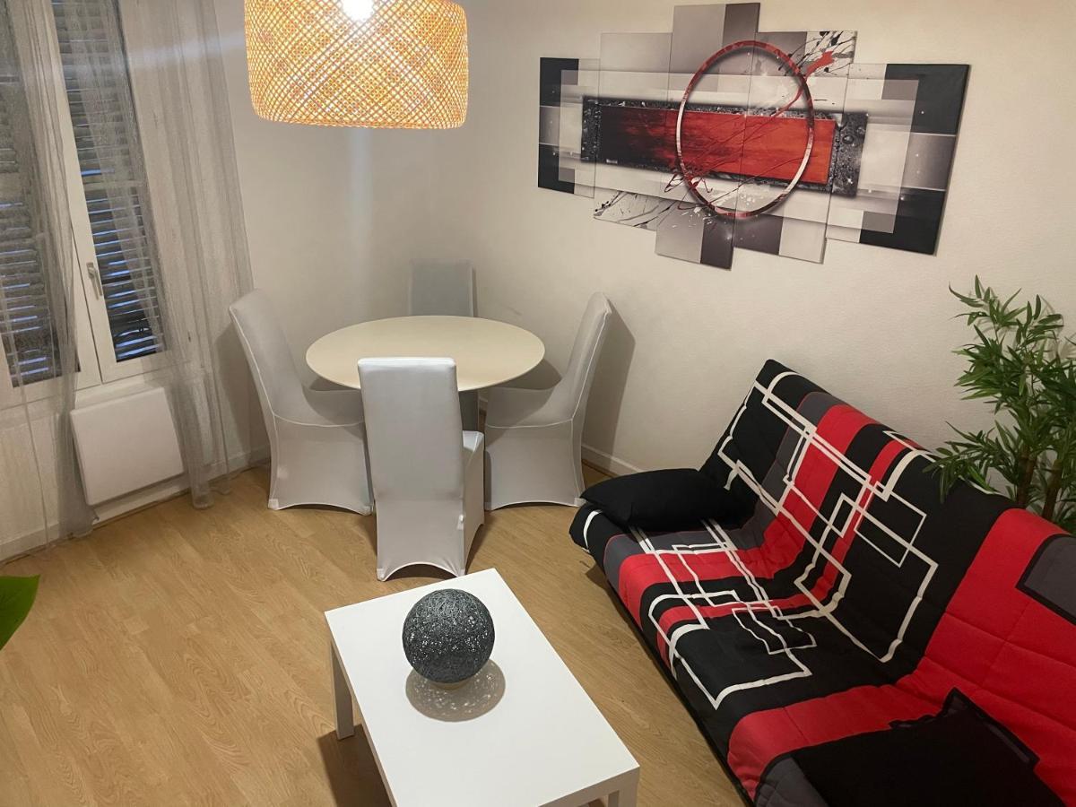 Appartement Complet Hyper Centre Auxerre Buitenkant foto
